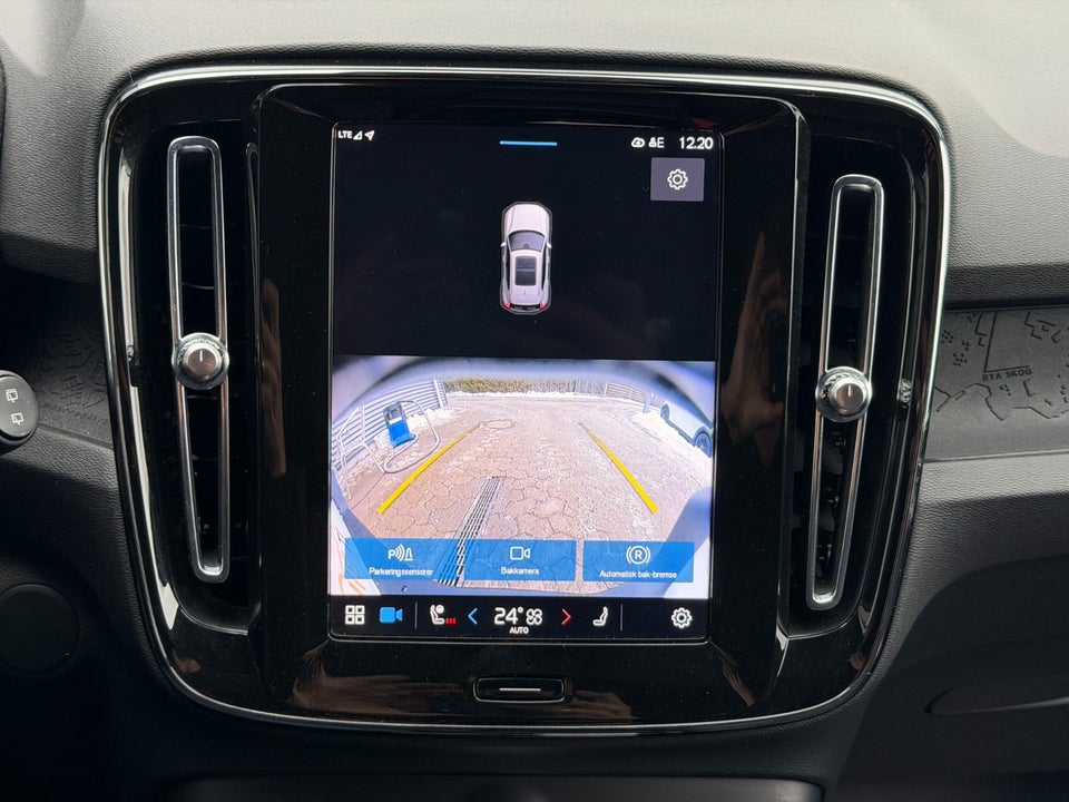 Volvo XC40 ReCharge Extended Range Plus 5d