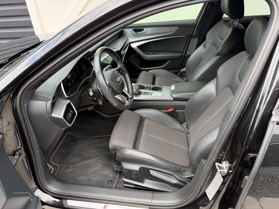 Audi A6 45 TFSi Avant S-tr. 5d