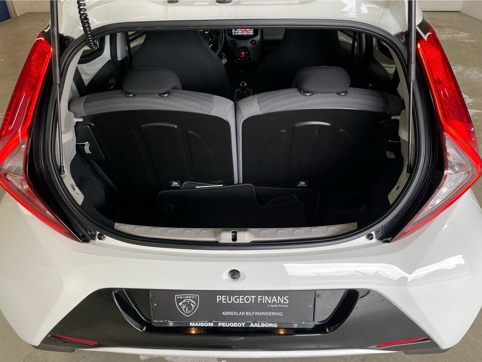 Toyota Aygo 1,0 VVT-i x-pression x-shift 5d