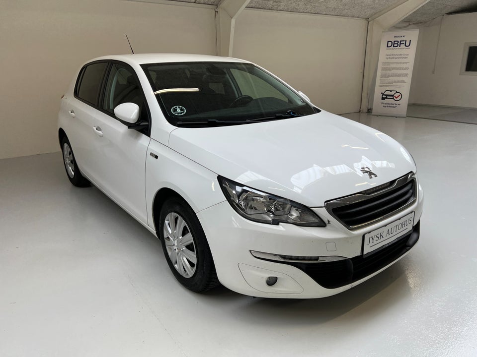 Peugeot 308 1,6 BlueHDi 120 Style 5d