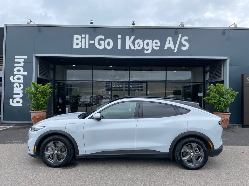 Ford Mustang Mach-E 98 Extended Range 5d