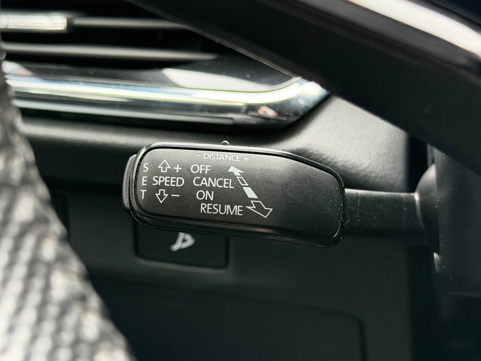 Skoda Enyaq 80 iV Founders Edition 5d