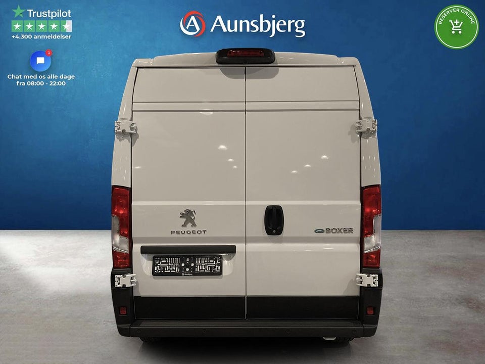 Peugeot e-Boxer 435 70 L3H2 Premium Van