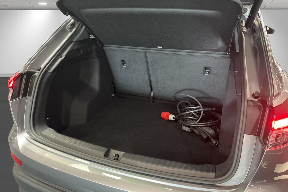 Audi Q4 e-tron 40 Attitude 5d