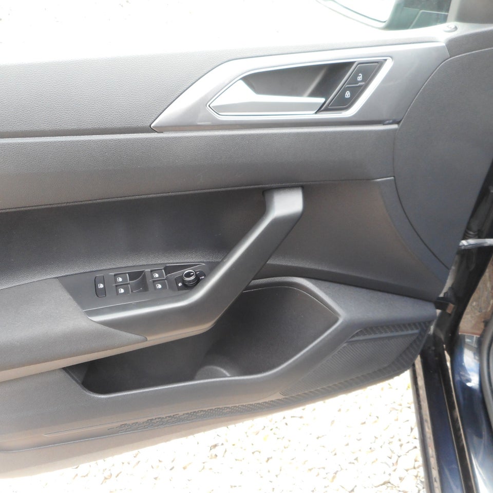 VW Polo 1,6 TDi 95 Highline DSG 5d