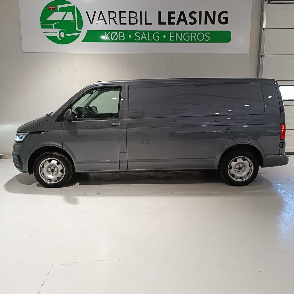 VW Transporter 2,0 TDi 204 Kassevogn DSG lang