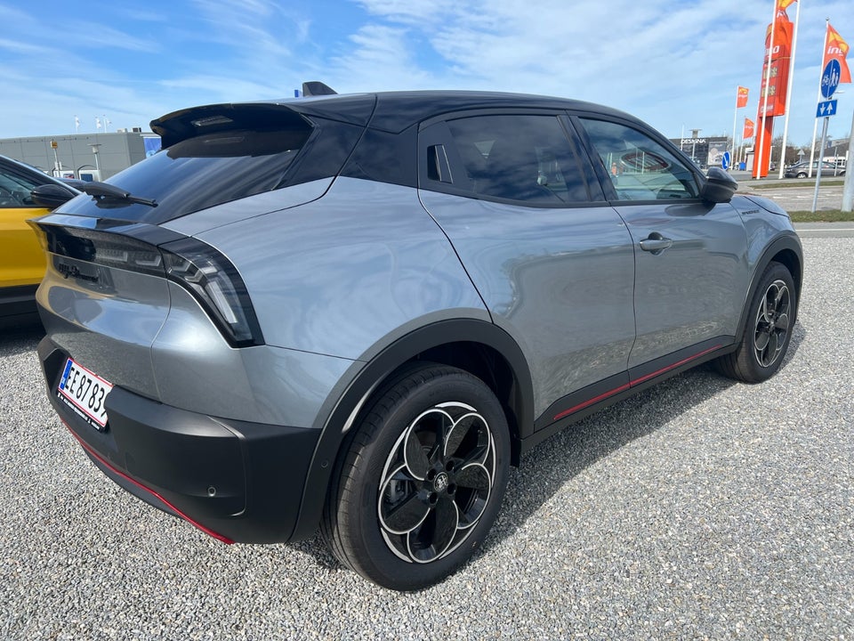 Alfa Romeo Junior Elettrica Speciale 5d