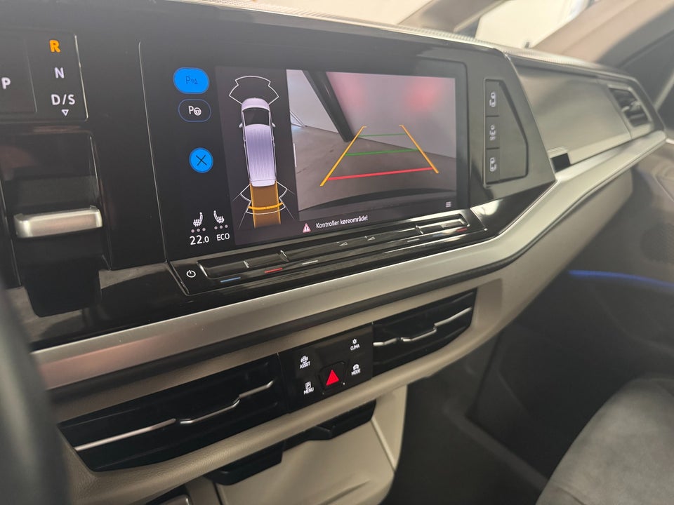 VW Multivan 1,4 eHybrid Style DSG kort