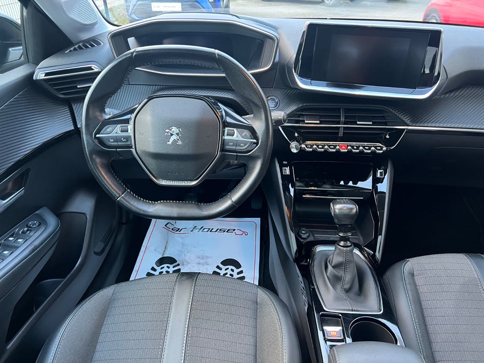 Peugeot 208 1,2 PureTech 100 Allure 5d