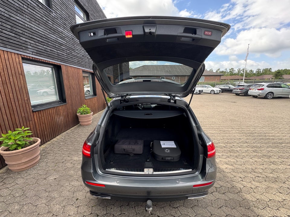 Mercedes E300 e 2,0 Avantgarde stc. aut. 5d