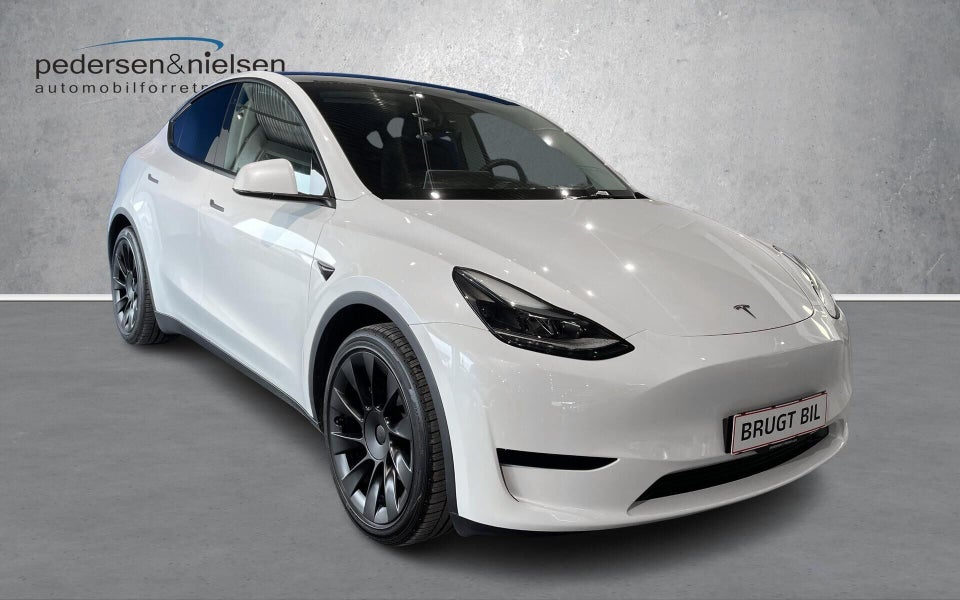 Tesla Model Y RWD 5d