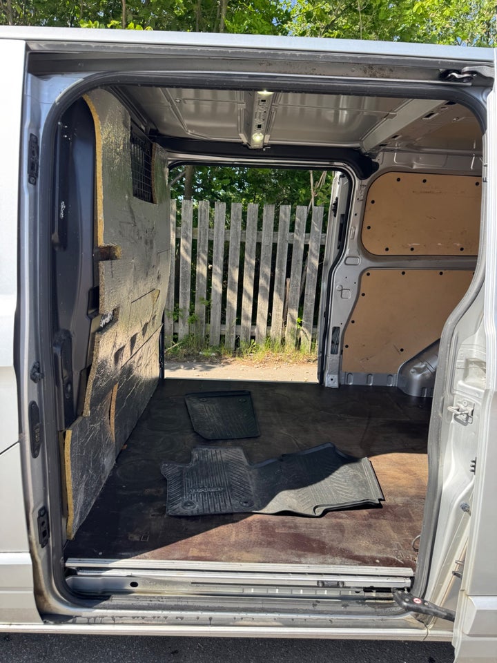 Ford Transit Custom 340 L2 2,0 TDCi 130 Trend