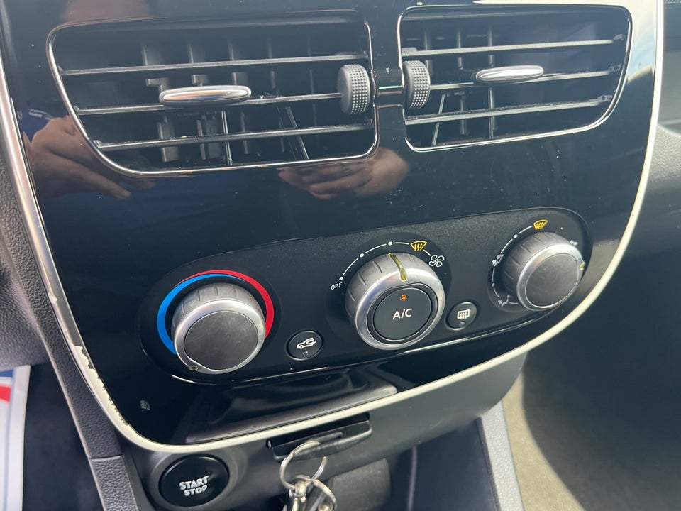 Renault Clio IV 0,9 TCe 90 Limited 5d