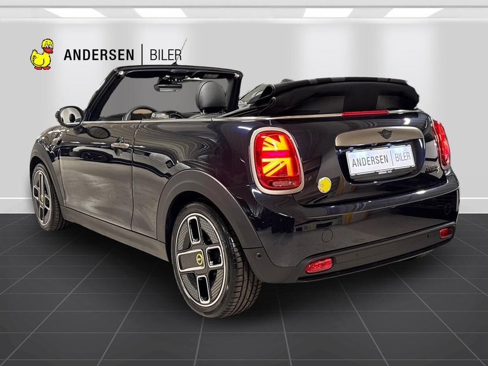 MINI Cooper SE Cabriolet 2d