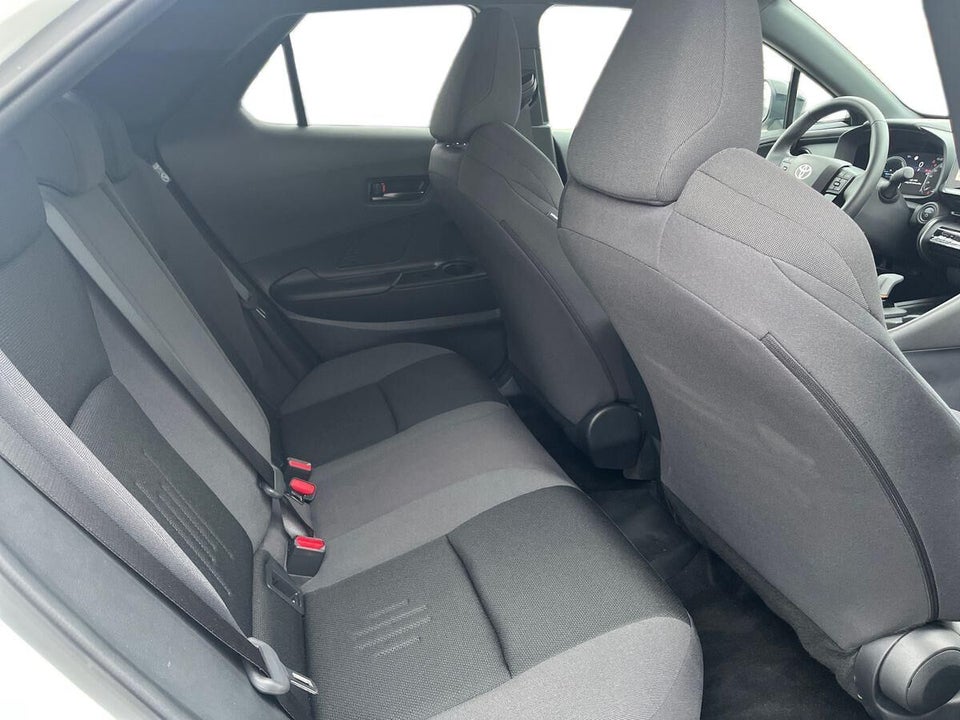 Toyota C-HR 2,0 Plug-in Hybrid Style 5d