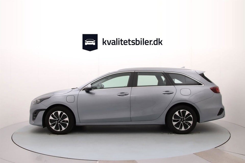 Kia Ceed 1,6 PHEV Prestige SW DCT 5d