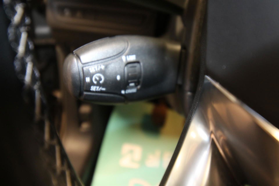 Peugeot 2008 1,2 VTi 82 Allure 5d