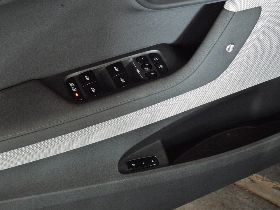 Polestar 2 Long Range AWD 5d