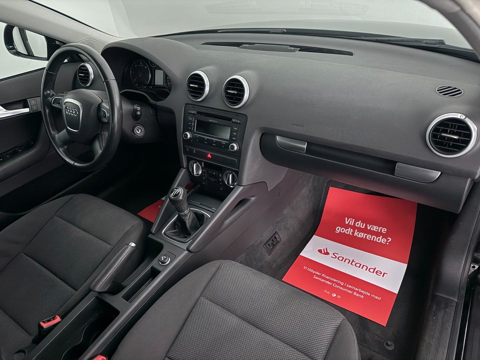 Audi A3 1,6 TDi Ambiente Sportback 5d