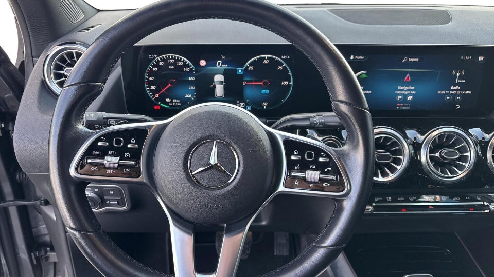 Mercedes EQA250 Progressive 5d