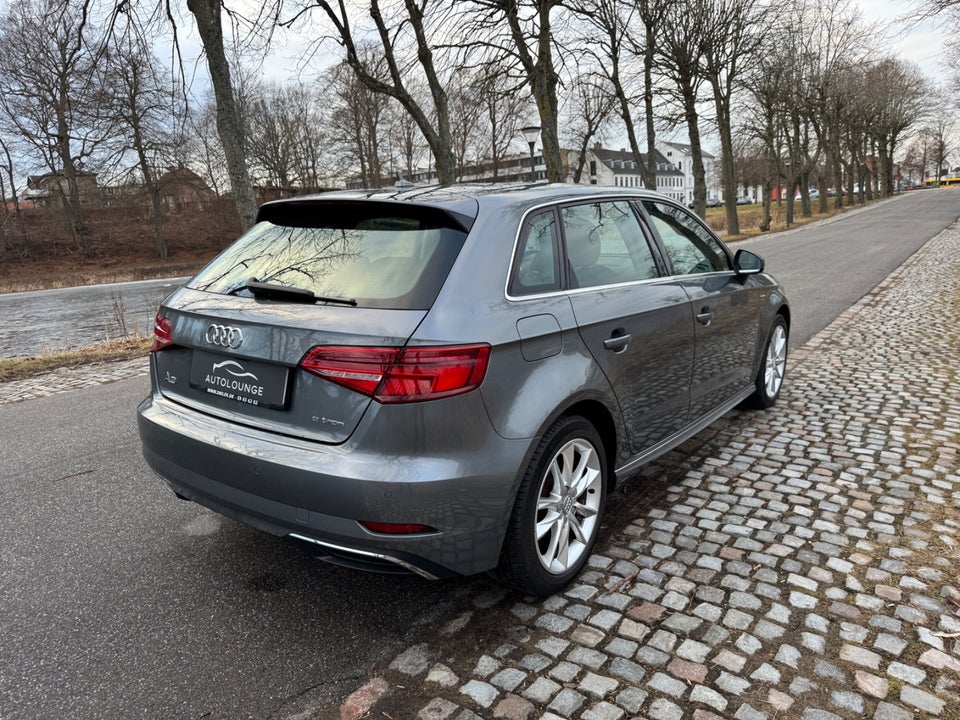 Audi A3 1,4 e-tron Sport Sportback S-tr. 5d