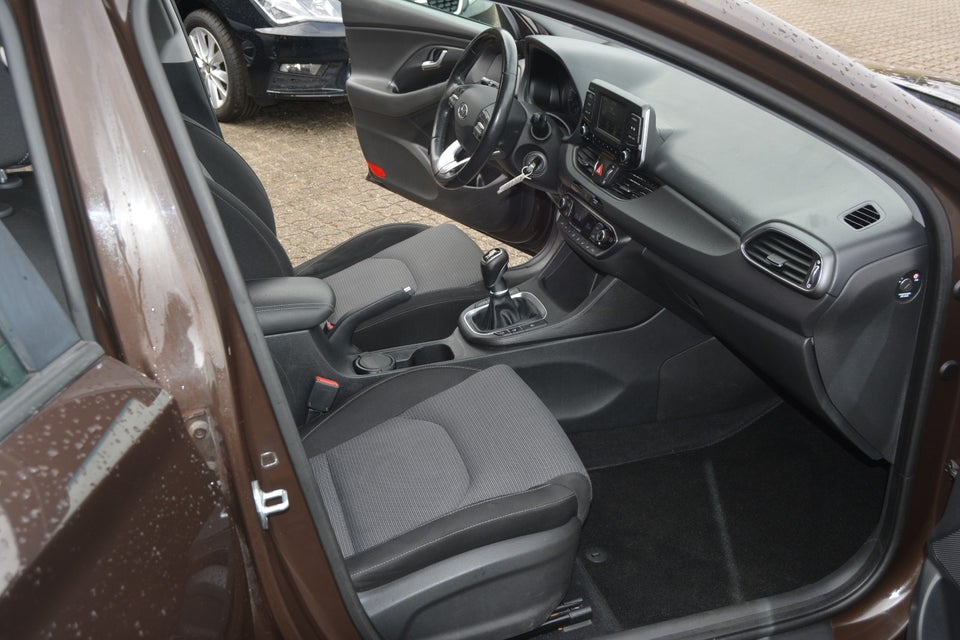 Hyundai i30 1,0 T-GDi Life+ 5d