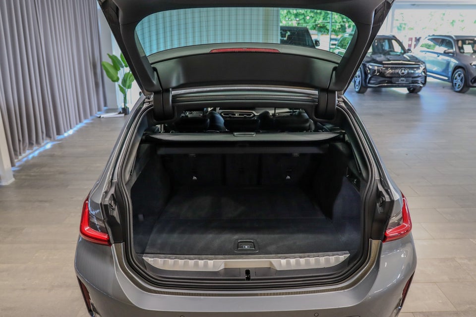 BMW 320e 2,0 Touring M-Sport aut. 5d
