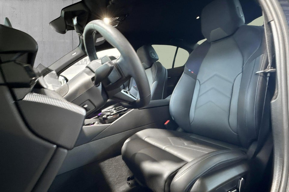 BMW i5 eDrive40 Fully Charged M-Sport 4d