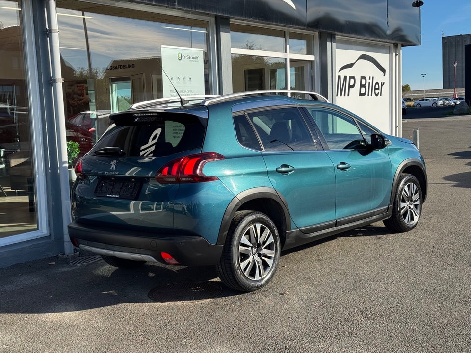 Peugeot 2008 1,6 BlueHDi 100 Allure Sky 5d