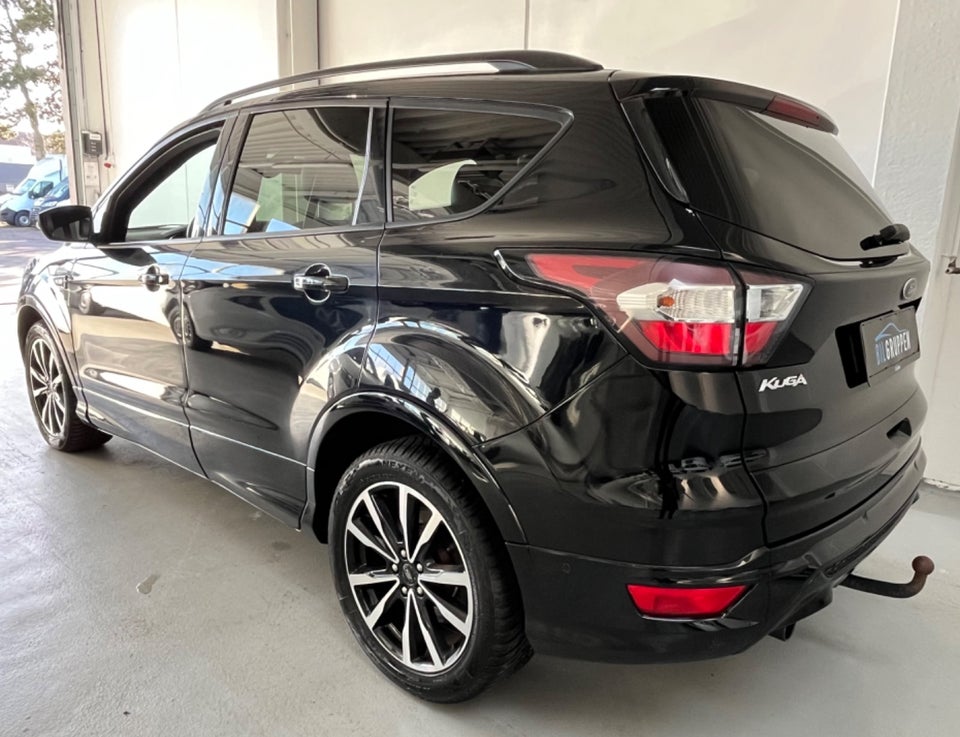 Ford Kuga 1,5 TDCi 120 ST-Line aut. Van 5d