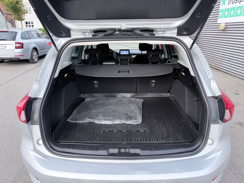 Ford Focus 2,0 EcoBlue Titanium Business aut. 5d
