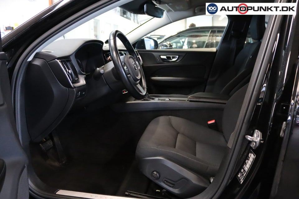 Volvo V60 2,0 D4 190 Momentum aut. 5d