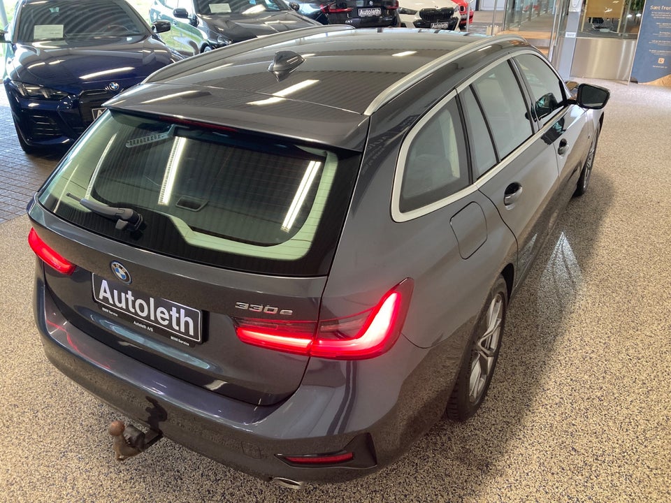 BMW 330e 2,0 Touring Sport Line aut. 5d