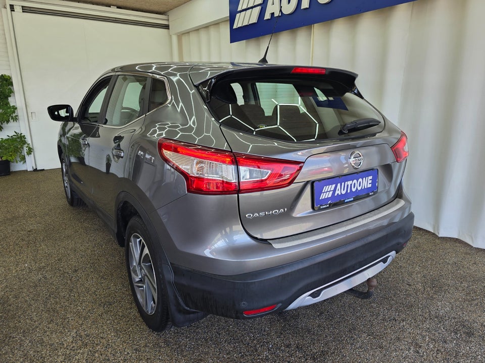 Nissan Qashqai 1,2 Dig-T 115 Visia 5d