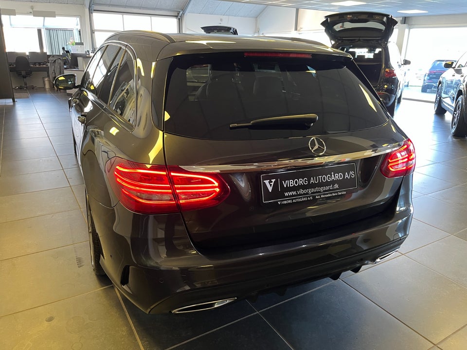 Mercedes C220 d 2,0 AMG Line Night Edition stc. aut. 5d