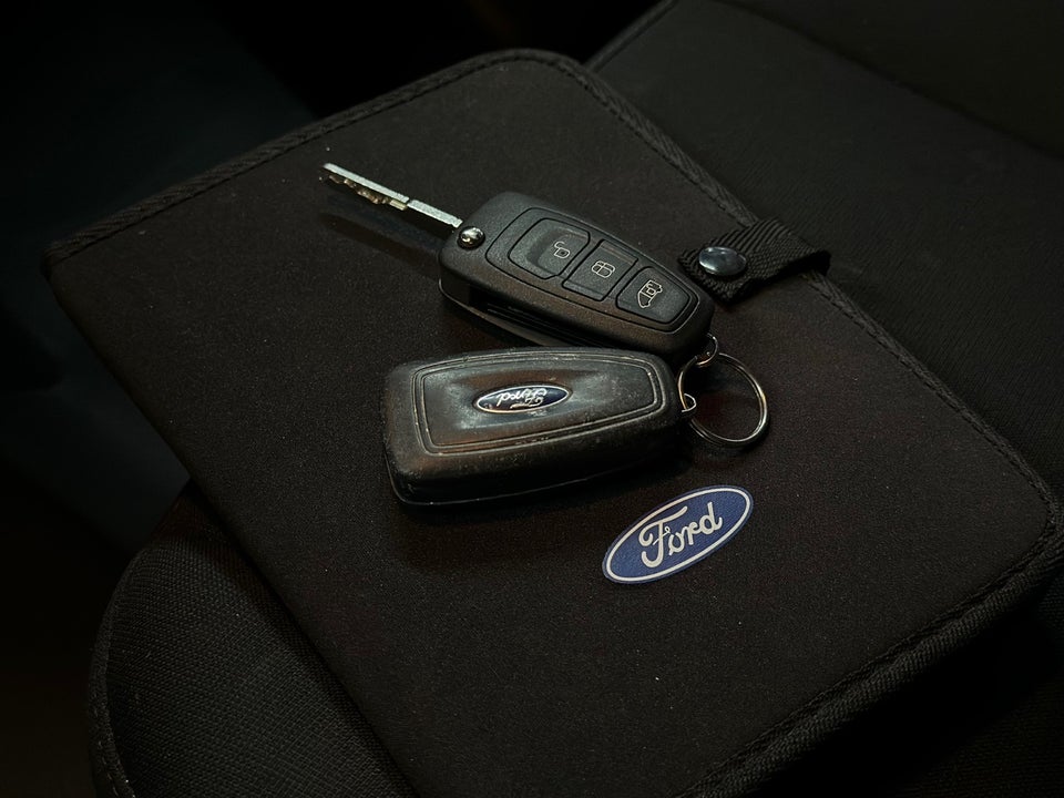 Ford Transit Custom 310S 2,0 TDCi 105 Ambiente