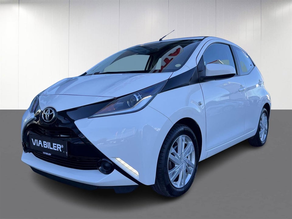 Toyota Aygo 1,0 VVT-i x-sky 5d