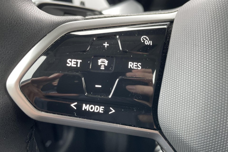 VW ID.Buzz 77 Life SWB 5d