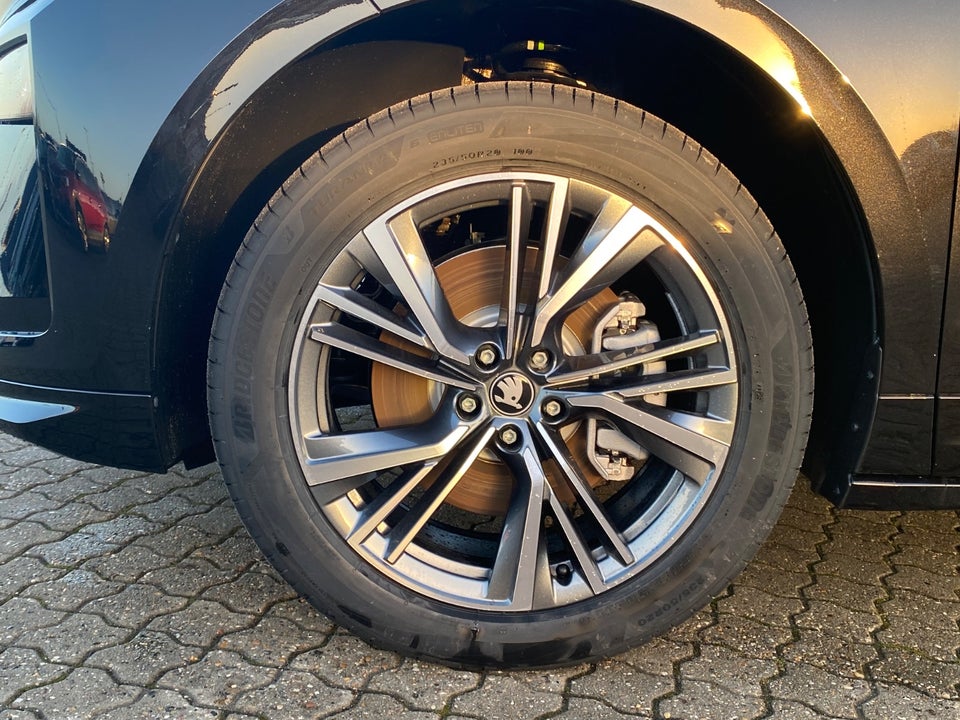 Skoda Enyaq 85 iV Premium 5d