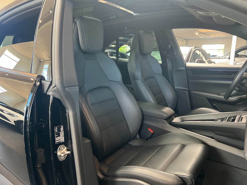 Porsche Macan 5d