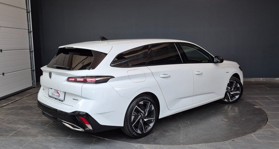 Peugeot 308 1,6 Hybrid Allure Pack SW EAT8 5d