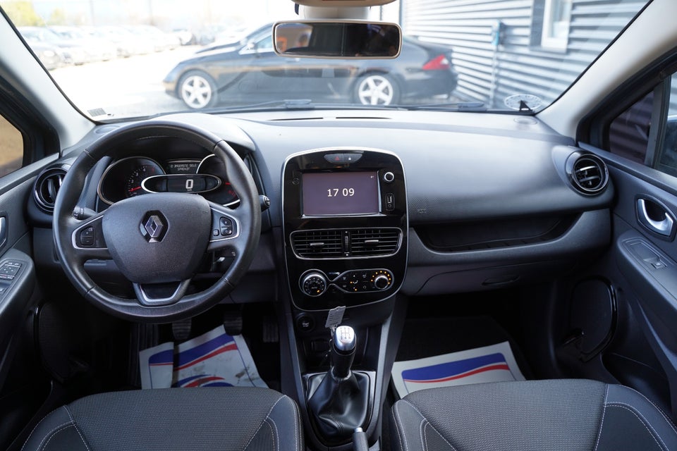 Renault Clio IV 1,5 dCi 90 Zen Sport Tourer 5d