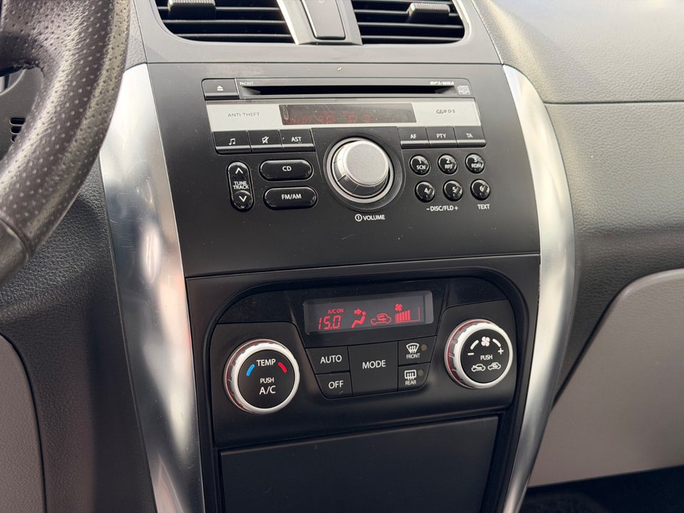 Suzuki SX4 1,6 CombiBack GLX+ 5d