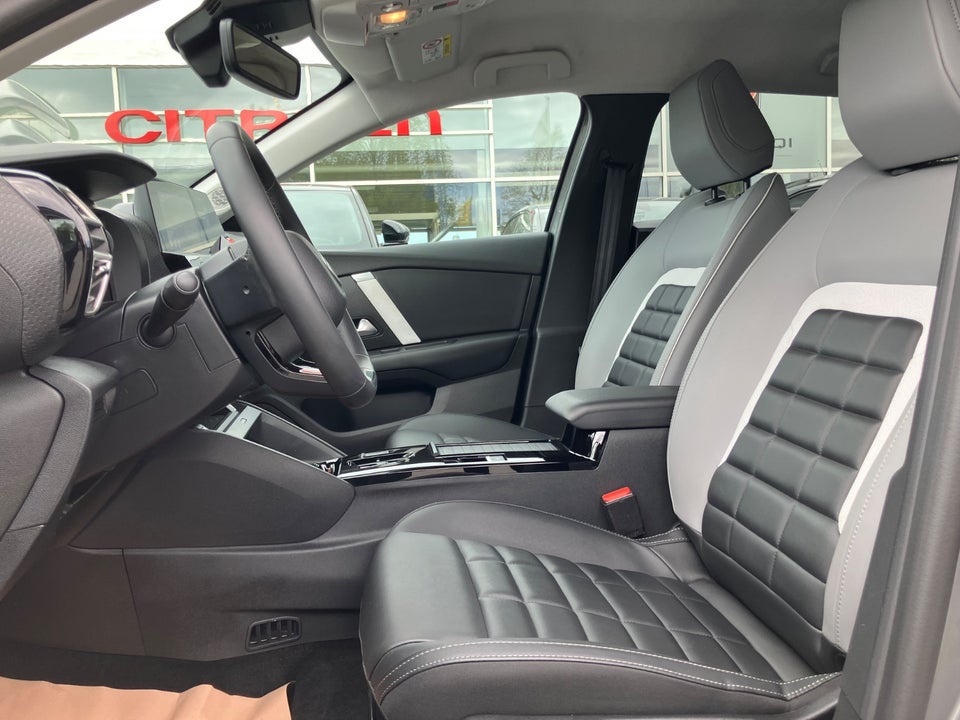 Citroën ë-C4 X 54 Max 4d