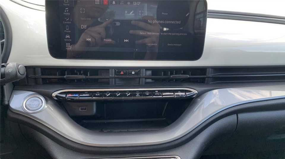 Fiat 500e 42 Icon 3d