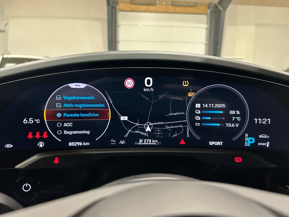 Porsche Taycan 4S Performance+ Cross Turismo 5d