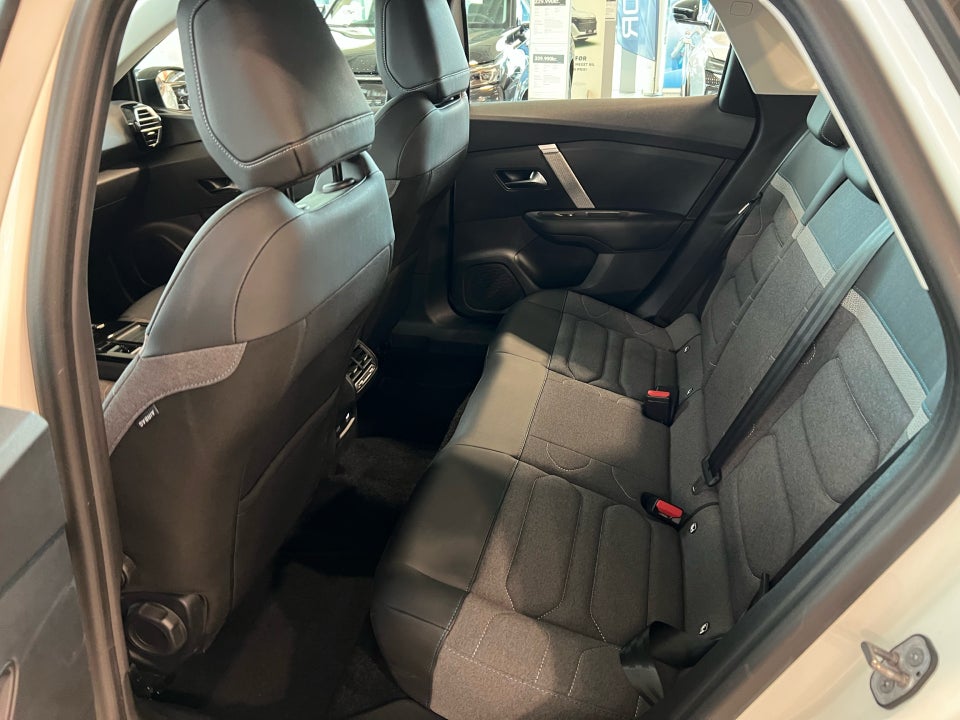 Citroën ë-C4 X 50 Concorde Premiere Pack 4d