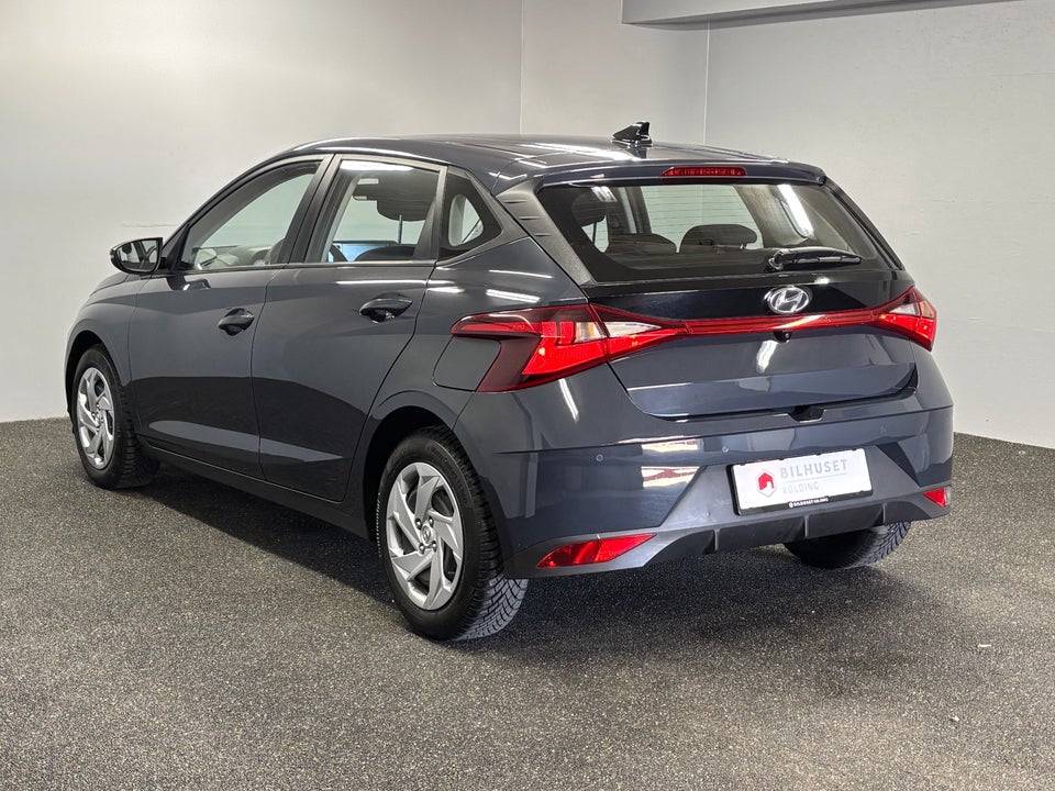 Hyundai i20 1,0 T-GDi Essential DCT 5d