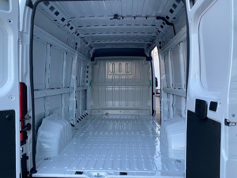Fiat Ducato 35 Maxi 2,2 MJT 180 Kassevogn L3H2 Pro aut.