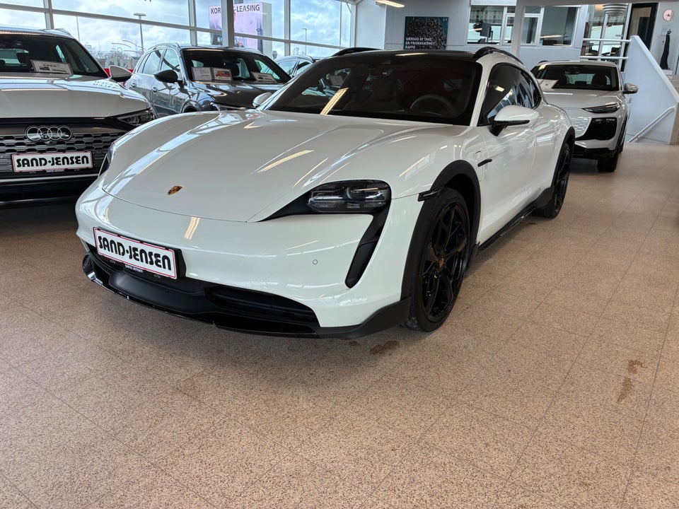 Porsche Taycan 4S Performance+ Cross Turismo 5d